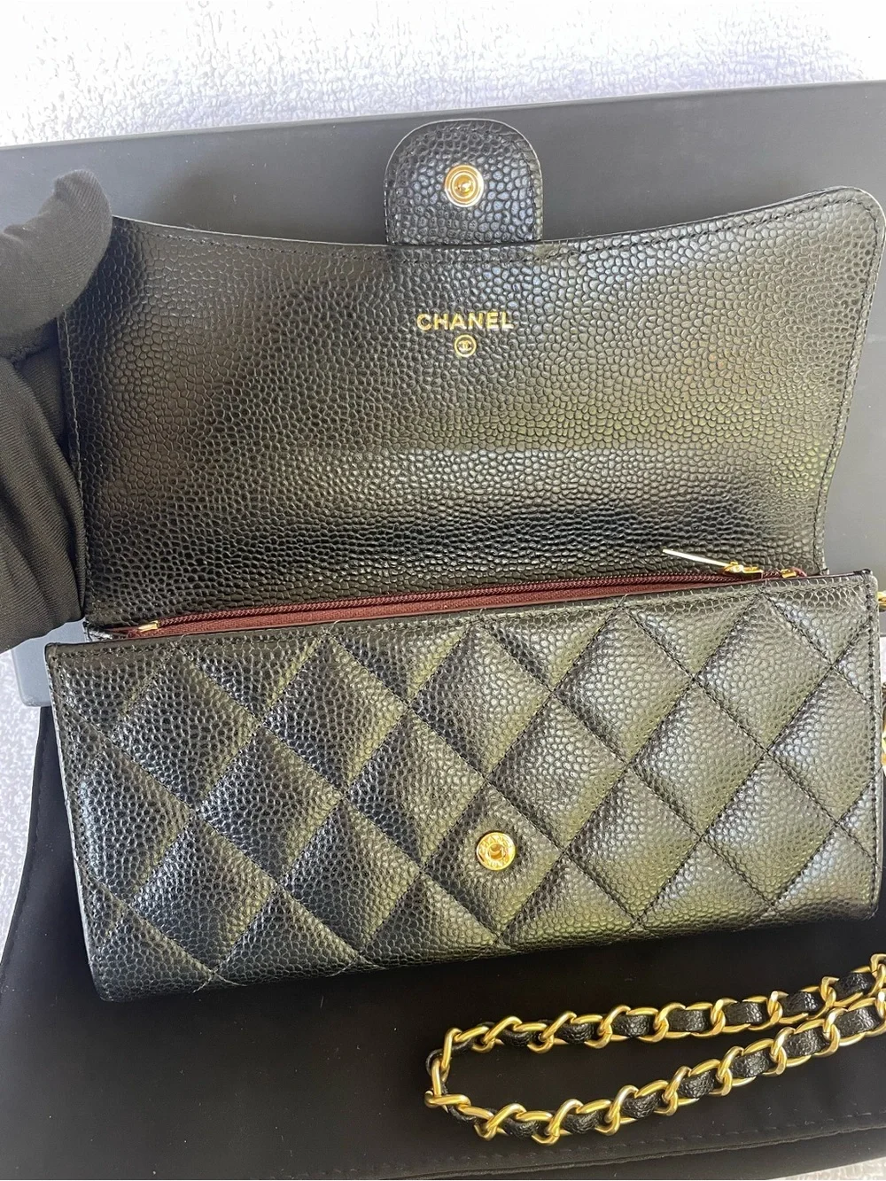 🖤CHANEL CLASSIC FLAP LONG WALLET WITH GOLD TONE HARDWARE 🖤